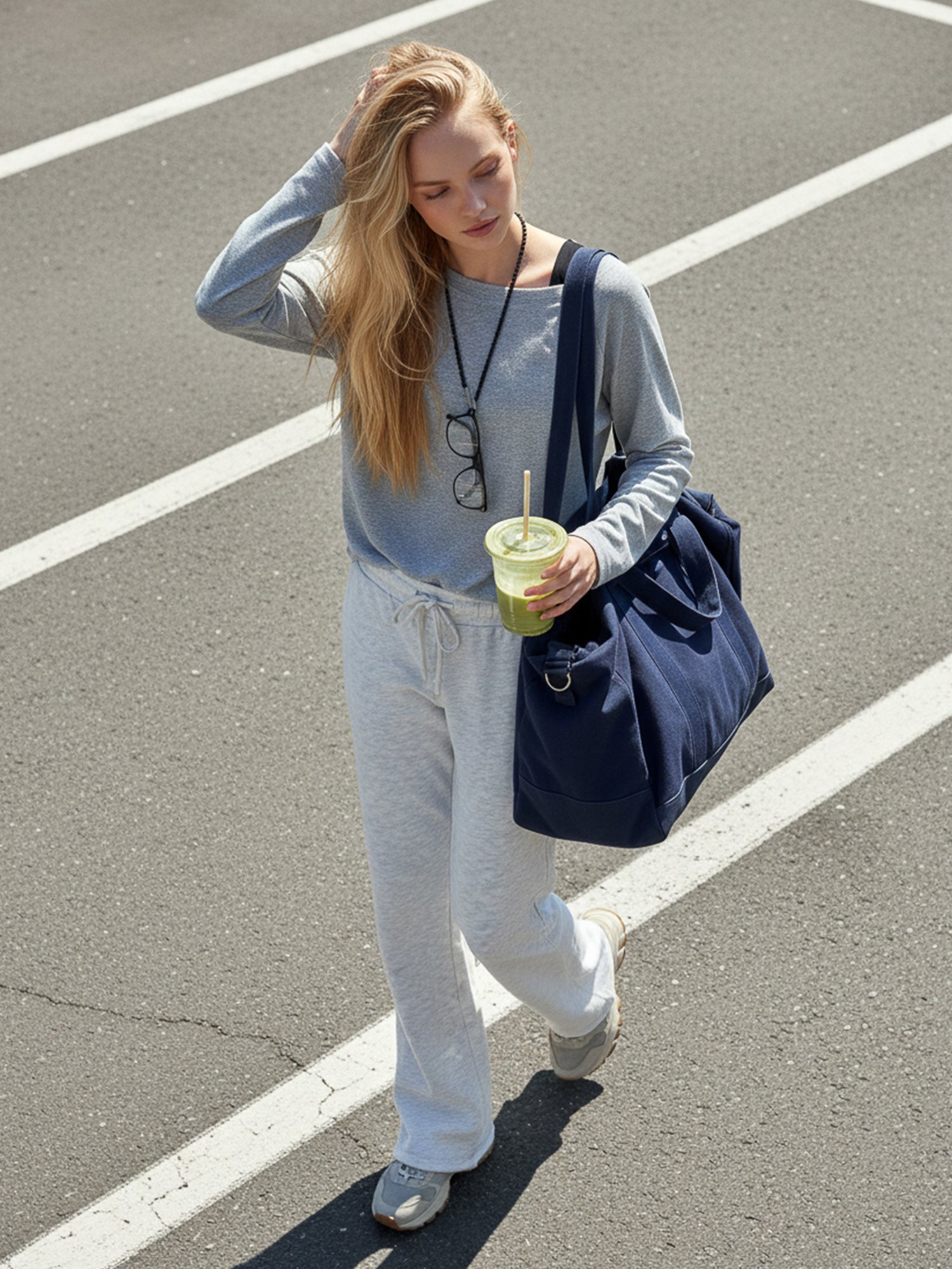 Training Bootcut Sweatpants Black