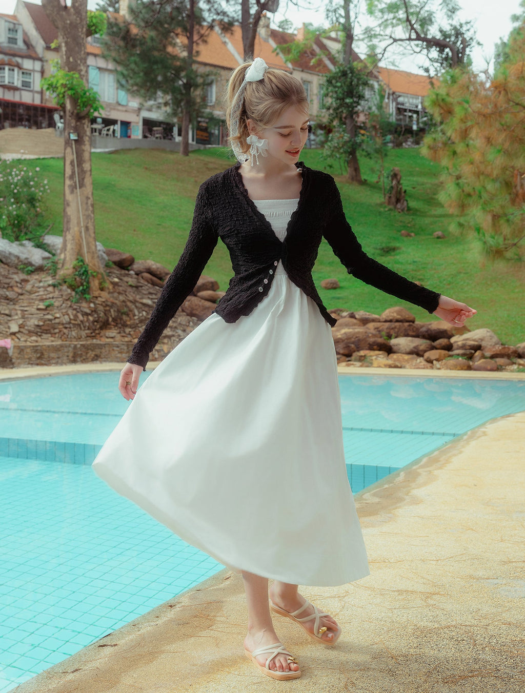 Sun-Kissed Crinkle Cardigan Black