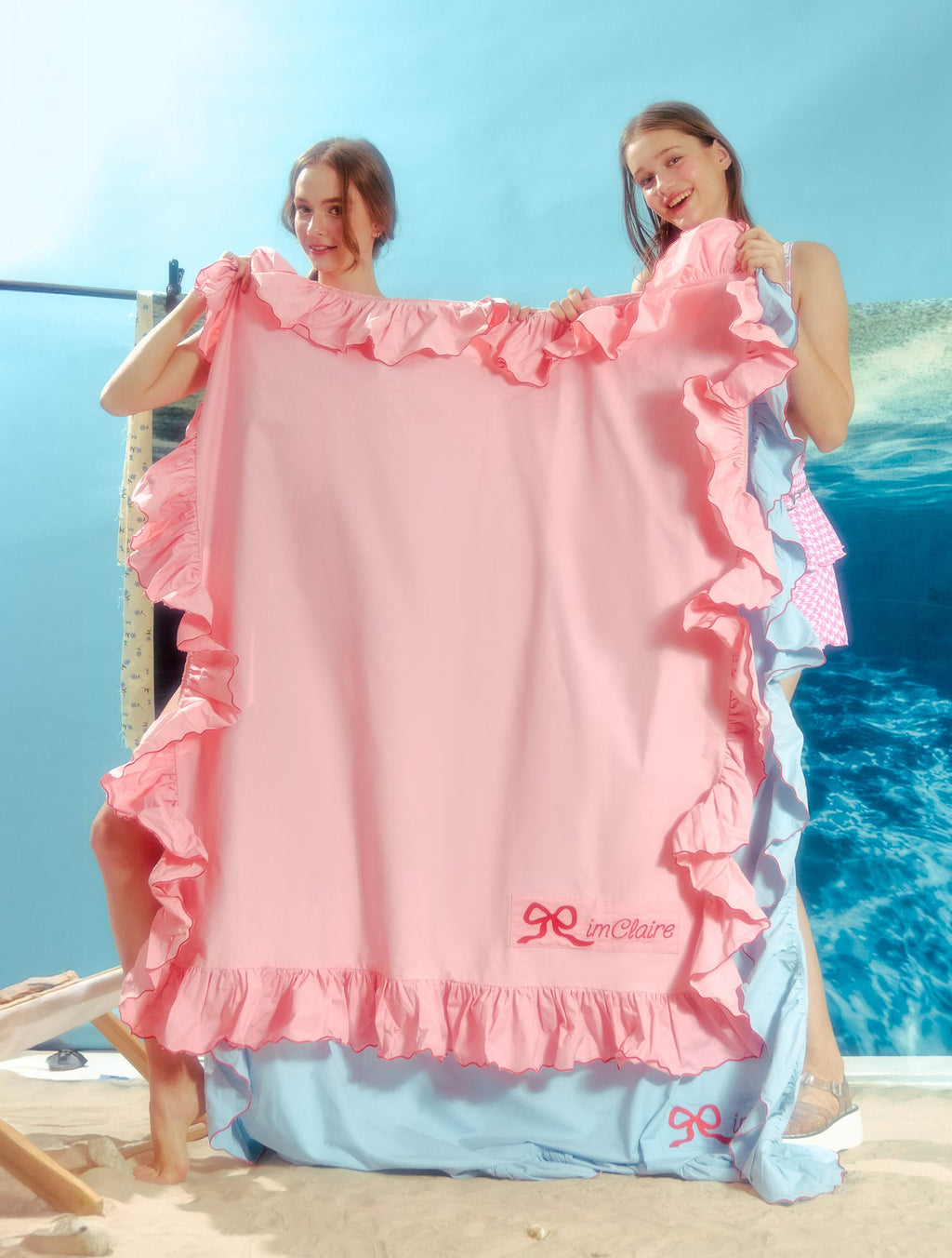 Ruffle Picnic Blanket Pink